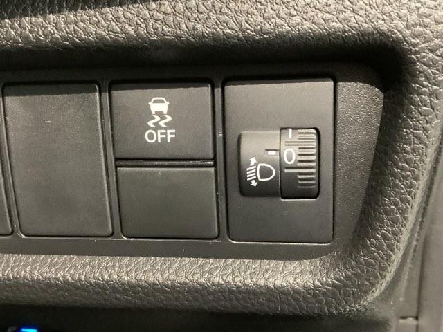 WR-V Zブラックスタイル HSENSING 新車保証試乗車 ワンオ-ナ- Rカメラ LEDヘッドランプ フルセグTV 盗難防止システム 衝突被害軽減システム スマートキー USB(13枚目)