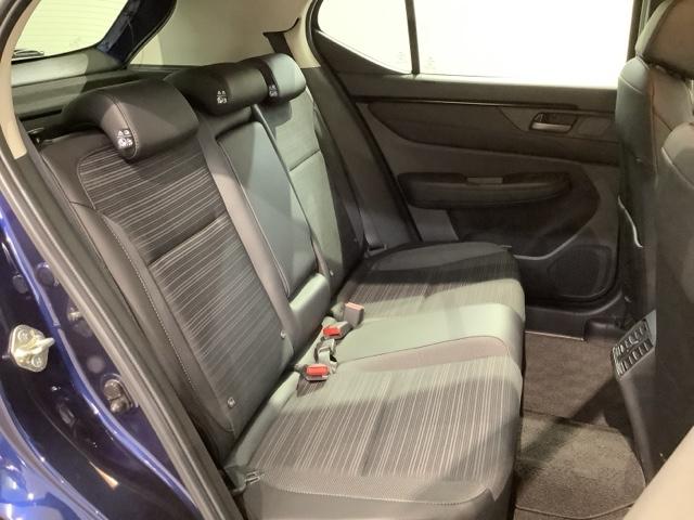 WR-V Zブラックスタイル HSENSING 新車保証試乗車 ワンオ-ナ- Rカメラ LEDヘッドランプ フルセグTV 盗難防止システム 衝突被害軽減システム スマートキー USB(18枚目)