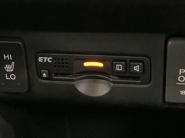 N-BOX GSSパッケージ 1年保証 ワンオ-ナ- TV Rカメラ 音楽機器接続 シ-トヒ-タ- ETC HID 両側電動ドア VSA スマ-トキ- 盗難防止装置 整備記録簿 AAC スペアキ- ドアバイザ- ベンチシ-ト(11枚目)