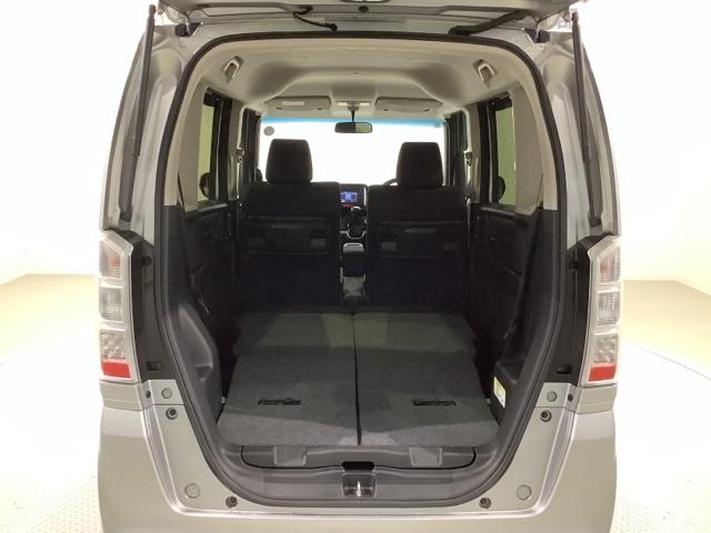 N-BOX GSSパッケージ 1年保証 ワンオ-ナ- TV Rカメラ 音楽機器接続 シ-トヒ-タ- ETC HID 両側電動ドア VSA スマ-トキ- 盗難防止装置 整備記録簿 AAC スペアキ- ドアバイザ- ベンチシ-ト(18枚目)