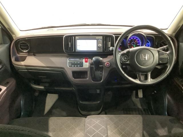 Ｎ－ＯＮＥ プレミアム・Ｌパッケージ　１年保証　ワンオ－ナ－　ナビＶＸＭ－１２８ＶＳ　ＴＶ　Ｒカメラ　ＤＶＤ　ＥＴＣ　ＨＩＤ　フォグライト　ＶＳＡ　スマ－トキ－　盗難防止装置　整備記録簿　ベンチシ－ト　ドアバイザ－　ＡＡＣ　両席エアバック（7枚目）