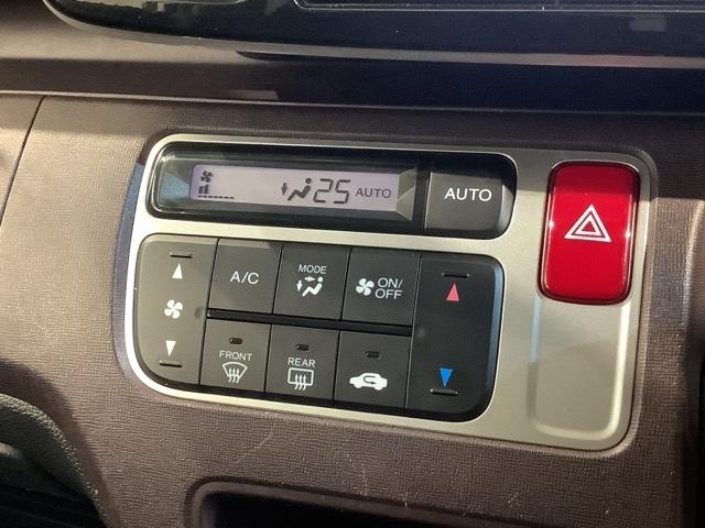 Ｎ－ＯＮＥ プレミアム・Ｌパッケージ　１年保証　ワンオ－ナ－　ナビＶＸＭ－１２８ＶＳ　ＴＶ　Ｒカメラ　ＤＶＤ　ＥＴＣ　ＨＩＤ　フォグライト　ＶＳＡ　スマ－トキ－　盗難防止装置　整備記録簿　ベンチシ－ト　ドアバイザ－　ＡＡＣ　両席エアバック（8枚目）