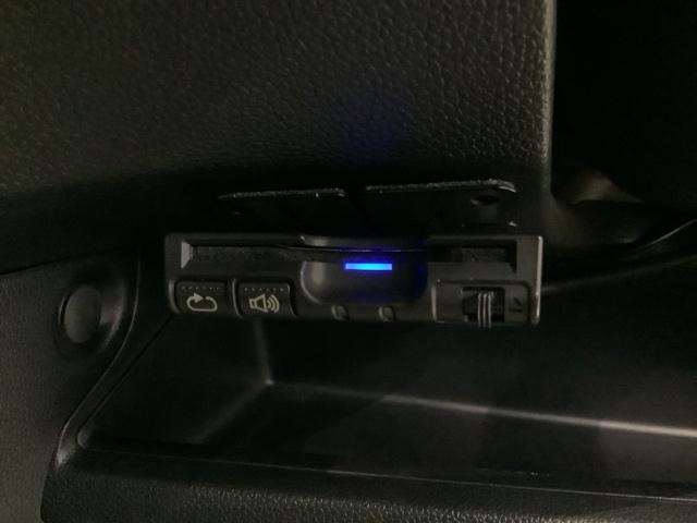 Ｎ－ＯＮＥ プレミアム・Ｌパッケージ　１年保証　ワンオ－ナ－　ナビＶＸＭ－１２８ＶＳ　ＴＶ　Ｒカメラ　ＤＶＤ　ＥＴＣ　ＨＩＤ　フォグライト　ＶＳＡ　スマ－トキ－　盗難防止装置　整備記録簿　ベンチシ－ト　ドアバイザ－　ＡＡＣ　両席エアバック（11枚目）