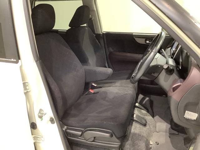 Ｎ－ＯＮＥ プレミアム・Ｌパッケージ　１年保証　ワンオ－ナ－　ナビＶＸＭ－１２８ＶＳ　ＴＶ　Ｒカメラ　ＤＶＤ　ＥＴＣ　ＨＩＤ　フォグライト　ＶＳＡ　スマ－トキ－　盗難防止装置　整備記録簿　ベンチシ－ト　ドアバイザ－　ＡＡＣ　両席エアバック（16枚目）