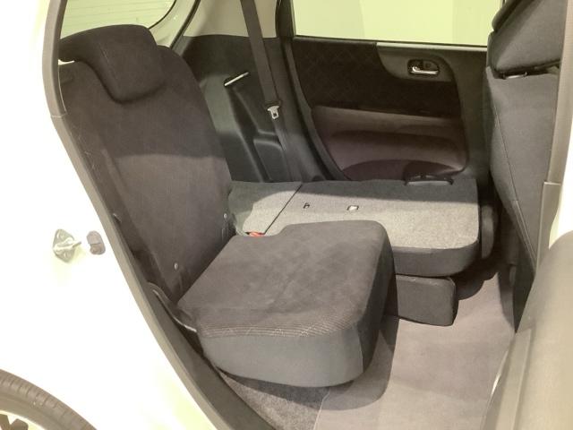 Ｎ－ＯＮＥ プレミアム・Ｌパッケージ　１年保証　ワンオ－ナ－　ナビＶＸＭ－１２８ＶＳ　ＴＶ　Ｒカメラ　ＤＶＤ　ＥＴＣ　ＨＩＤ　フォグライト　ＶＳＡ　スマ－トキ－　盗難防止装置　整備記録簿　ベンチシ－ト　ドアバイザ－　ＡＡＣ　両席エアバック（33枚目）