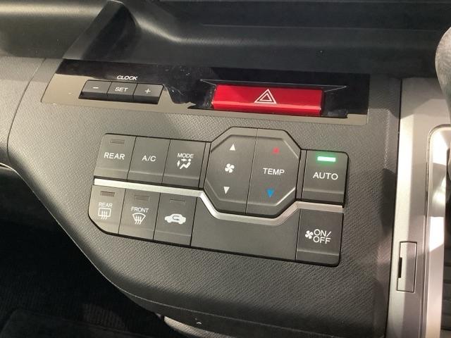 ステップワゴンスパーダ Ｓ　１年保証　ワンオ－ナ－　ナビＶＸＭ－１３５ＶＦＮＩ　ＴＶ　Ｒカメラ　ＣＤ録音　ＤＶＤ　ＥＴＣ　ＨＩＤ　フォグライト　ＶＳＡ　クルコン　アルミ　スマ－トキ－　盗難防止装置　整備記録簿　ドアバイザ－（9枚目）