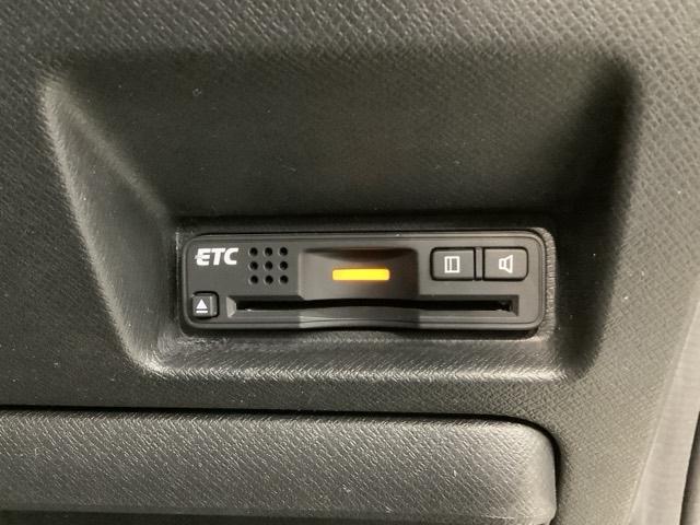 ステップワゴンスパーダ Ｓ　１年保証　ワンオ－ナ－　ナビＶＸＭ－１３５ＶＦＮＩ　ＴＶ　Ｒカメラ　ＣＤ録音　ＤＶＤ　ＥＴＣ　ＨＩＤ　フォグライト　ＶＳＡ　クルコン　アルミ　スマ－トキ－　盗難防止装置　整備記録簿　ドアバイザ－（12枚目）