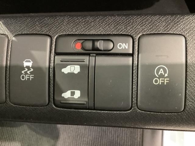 ステップワゴンスパーダ Ｓ　１年保証　ワンオ－ナ－　ナビＶＸＭ－１３５ＶＦＮＩ　ＴＶ　Ｒカメラ　ＣＤ録音　ＤＶＤ　ＥＴＣ　ＨＩＤ　フォグライト　ＶＳＡ　クルコン　アルミ　スマ－トキ－　盗難防止装置　整備記録簿　ドアバイザ－（13枚目）