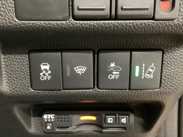 フリード G・ホンダセンシング 最長5年保証 ワンオーナ- ナビVXM-207VFNI TV Rカメラ CD録音 BTオーディオ DVD ドラレコ ETC LEDライト VSA シ-トヒ-タ- 両側電動ドア クルコン アルミ Fセグ(15枚目)