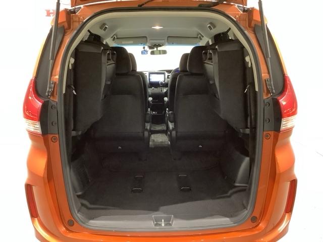 フリード G・ホンダセンシング 最長5年保証 ワンオーナ- ナビVXM-207VFNI TV Rカメラ CD録音 BTオーディオ DVD ドラレコ ETC LEDライト VSA シ-トヒ-タ- 両側電動ドア クルコン アルミ Fセグ(19枚目)