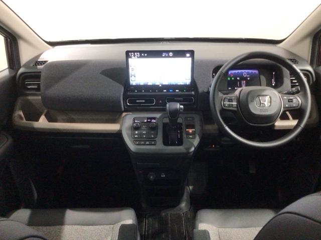 フリード エアーEX HSENSING 新車保証 試乗車 ワンオ-ナ- ナビLXM-247VFLI TV Rカメラ CD録音 BTオーディオ DVD ETC LEDライト VSA 両側電動ドア シ-トヒ-タ- クルコン(8枚目)