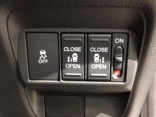 フリード エアーEX HSENSING 新車保証 試乗車 ワンオ-ナ- ナビLXM-247VFLI TV Rカメラ CD録音 BTオーディオ DVD ETC LEDライト VSA 両側電動ドア シ-トヒ-タ- クルコン(13枚目)