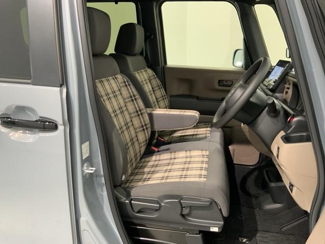 N-BOXジョイ ベースグレード H SENSING 2ト-ン 新車保証 試乗車 ワンオーナー ナビLXU-242NBi TV Rカメラ CD録音 BTオ-ディオDVD シ-トヒ-タ- ETC LEDライト VSA スマ-トキ-AAC(17枚目)