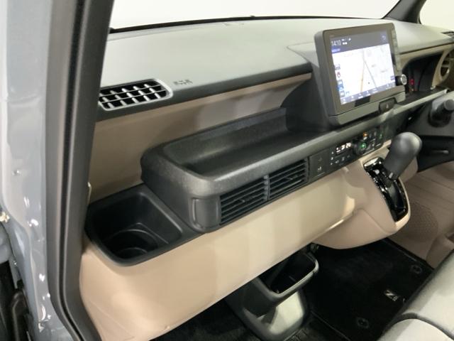 N-BOXジョイ ベースグレード H SENSING 2ト-ン 新車保証 試乗車 ワンオーナー ナビLXU-242NBi TV Rカメラ CD録音 BTオ-ディオDVD シ-トヒ-タ- ETC LEDライト VSA スマ-トキ-AAC(26枚目)