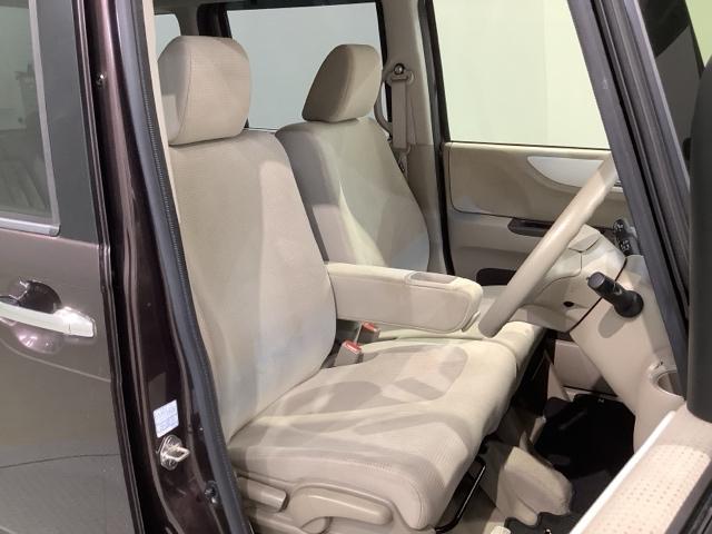 N-BOX 2トーンカラースタイルG・Lパッケージ 2ト-ン 1年保証 ワンオ-ナ- ナビVXM-155VSi TV Rカメラ BTオ-ディオ DVD VSA アルミ スマ-トキ- スペアキ-盗難防止装置 整備記録簿 ドアバイザ- ベンチシ-ト AAC(17枚目)