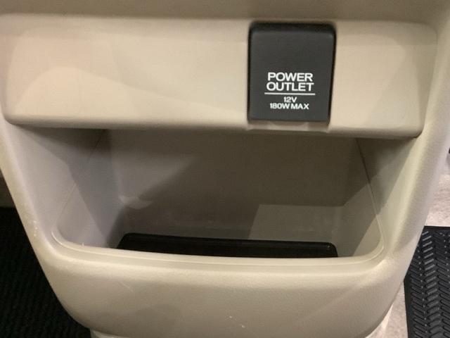 N-BOX 2トーンカラースタイルG・Lパッケージ 2ト-ン 1年保証 ワンオ-ナ- ナビVXM-155VSi TV Rカメラ BTオ-ディオ DVD VSA アルミ スマ-トキ- スペアキ-盗難防止装置 整備記録簿 ドアバイザ- ベンチシ-ト AAC(29枚目)