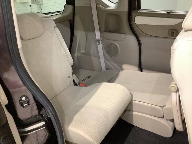 N-BOX 2トーンカラースタイルG・Lパッケージ 2ト-ン 1年保証 ワンオ-ナ- ナビVXM-155VSi TV Rカメラ BTオ-ディオ DVD VSA アルミ スマ-トキ- スペアキ-盗難防止装置 整備記録簿 ドアバイザ- ベンチシ-ト AAC(33枚目)