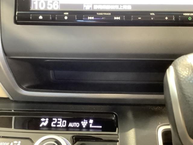 フリード Ｇ・ホンダセンシング　最長５年保証　ワンオ－ナ－　ナビＶＸＭ－１９５ＶＦｉ　ＴＶ　Ｒカメラ　ＣＤ録音　ＢＴオ－ディオ　ＤＶＤ　Ｒモニタ－　ＥＴＣ　ＬＥＤライト　両側電動ドア　ＶＳＡ　クルコン　スマ－トキ－　スペアキ－ＡＡＣ（26枚目）