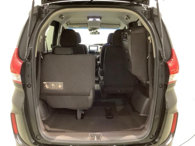 フリード Ｇ・ホンダセンシング　最長５年保証　ワンオ－ナ－　ナビＶＸＭ－１９５ＶＦｉ　ＴＶ　Ｒカメラ　ＣＤ録音　ＢＴオ－ディオ　ＤＶＤ　Ｒモニタ－　ＥＴＣ　ＬＥＤライト　両側電動ドア　ＶＳＡ　クルコン　スマ－トキ－　スペアキ－ＡＡＣ（36枚目）