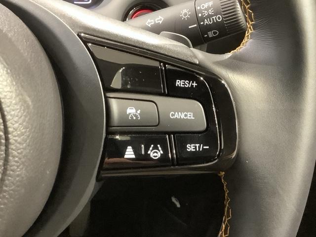 フィット ｅ：ＨＥＶＲＳ　Ｈ　ＳＥＮＳＩＮＧ　新車保証　試乗車　ワンオ－ナ－　ナビＶＸＭ－２４５ＺＦＥｉ　ＴＶ　Ｒカメラ　ＢＴオ－ディオ　ＥＴＣ　ＬＥＤライト　ＶＳＡ　クルコン　アルミ　スマ－トキ－　スペアキ－　盗難防止装置（11枚目）