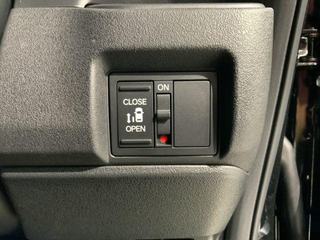 Ｎ－ＢＯＸカスタム ベースグレード　Ｈ　ＳＥＮＳＩＮＧ　新車保証　試乗車　ワンオーナー　ナビＬＸＵ－２４２ＮＢｉ　ＴＶ　Ｒカメラ　ＣＤ録音　ＢＴオ－ディオ　ＤＶＤ　シートヒーター　ＥＴＣ　ＬＥＤライト　ＶＳＡ　クルコン　アルミ　スマキー（14枚目）