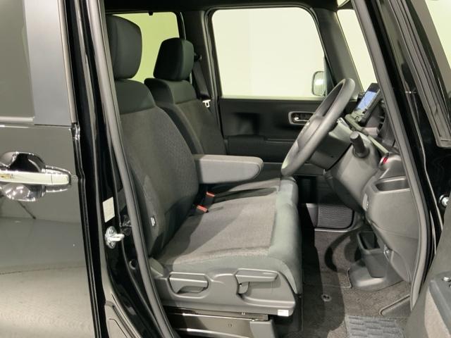Ｎ－ＢＯＸカスタム ベースグレード　Ｈ　ＳＥＮＳＩＮＧ　新車保証　試乗車　ワンオーナー　ナビＬＸＵ－２４２ＮＢｉ　ＴＶ　Ｒカメラ　ＣＤ録音　ＢＴオ－ディオ　ＤＶＤ　シートヒーター　ＥＴＣ　ＬＥＤライト　ＶＳＡ　クルコン　アルミ　スマキー（17枚目）