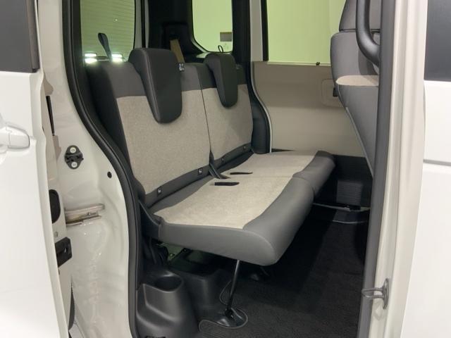 Ｎ－ＢＯＸ スロープ　Ｈ　ＳＥＮＳＩＮＧ　福祉車両　新車保証　試乗車　ワンオーナー　ナビＬＸＵ－２４２ＮＢｉ　ＴＶ　Ｒカメラ　ＣＤ録音　ＢＴオ－ディオＤＶＤ　ＥＴＣ　ＬＥＤライト　ＶＳＡ　クルコン　スマ－トキ－　スペアキ－（18枚目）
