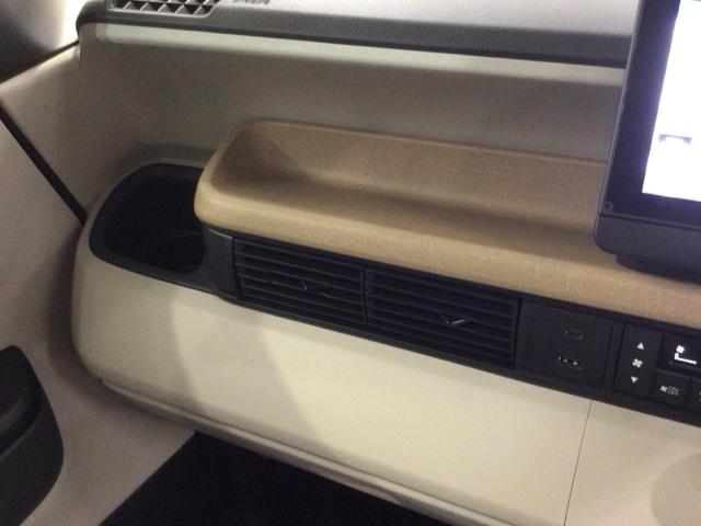 Ｎ－ＢＯＸ スロープ　Ｈ　ＳＥＮＳＩＮＧ　福祉車両　新車保証　試乗車　ワンオーナー　ナビＬＸＵ－２４２ＮＢｉ　ＴＶ　Ｒカメラ　ＣＤ録音　ＢＴオ－ディオＤＶＤ　ＥＴＣ　ＬＥＤライト　ＶＳＡ　クルコン　スマ－トキ－　スペアキ－（29枚目）