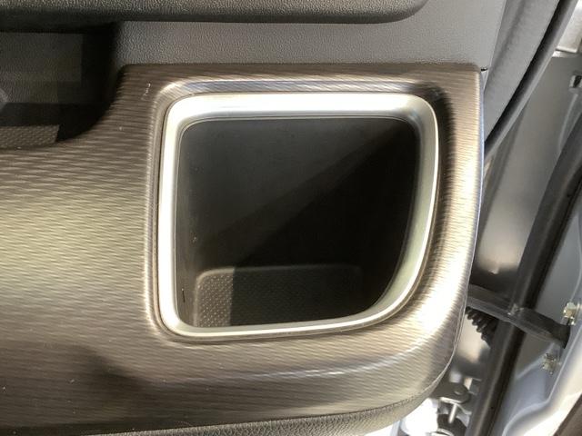 ステップワゴンスパーダ e:HEVスパーダGホンダセンシング 最長5年保証 ワンオ-ナ- ナビVXM-217VFNi TV Rカメラ CD録音 BTオ-ディオ DVDドラレコ ETC LEDライト 両側電動ドア VSA クルコン アルミ スマ-トキ-AAC(27枚目)