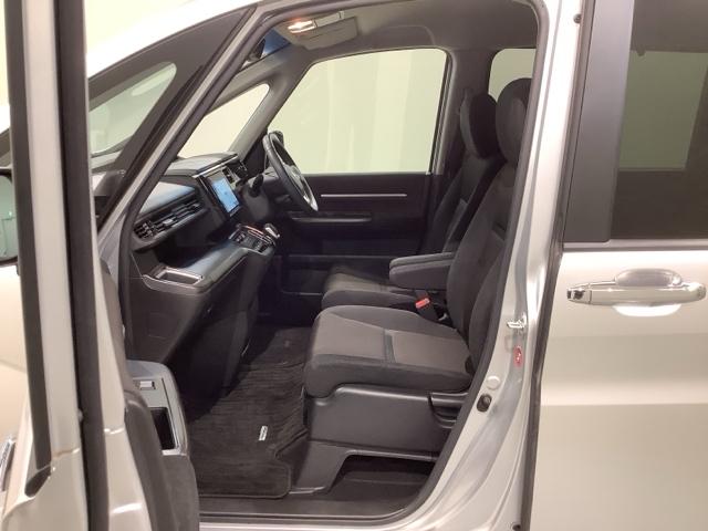 ステップワゴンスパーダ e:HEVスパーダGホンダセンシング 最長5年保証 ワンオ-ナ- ナビVXM-217VFNi TV Rカメラ CD録音 BTオ-ディオ DVDドラレコ ETC LEDライト 両側電動ドア VSA クルコン アルミ スマ-トキ-AAC(31枚目)