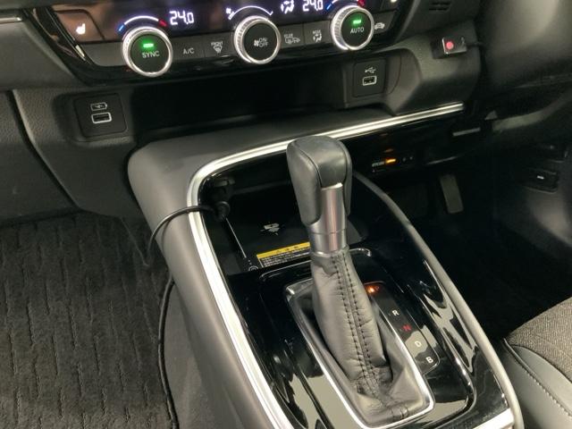 ヴェゼル ｅ：ＨＥＶＺ　Ｈ　ＳＥＮＳＩＮＧ　最長５年保証　ワンオ－ナ－　純正ナビ　ＴＶ　Ｒカメラ　マルチビュ－　ＢＴオ－ディオ　ドラレコ　ＥＴＣ　ＬＥＤライト　ＶＳＡ　クルコン　アルミ　スマ－トキ－　盗難防止装置　整備記録簿（26枚目）