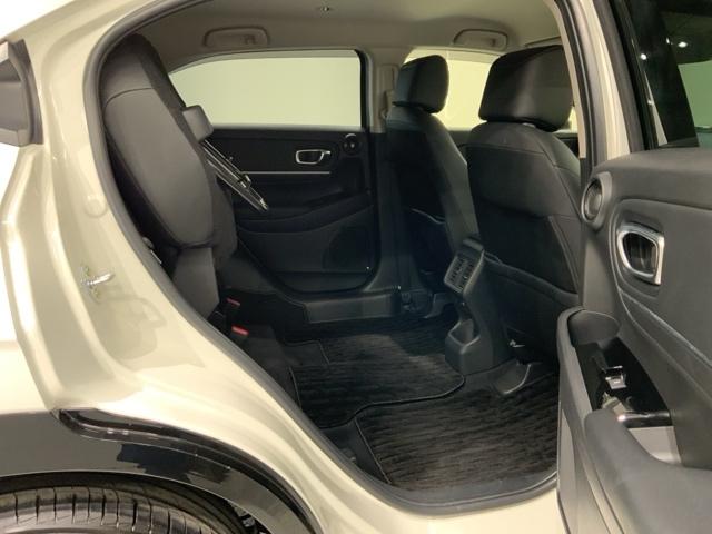 ヴェゼル ｅ：ＨＥＶＺ　Ｈ　ＳＥＮＳＩＮＧ　最長５年保証　ワンオ－ナ－　純正ナビ　ＴＶ　Ｒカメラ　マルチビュ－　ＢＴオ－ディオ　ドラレコ　ＥＴＣ　ＬＥＤライト　ＶＳＡ　クルコン　アルミ　スマ－トキ－　盗難防止装置　整備記録簿（33枚目）