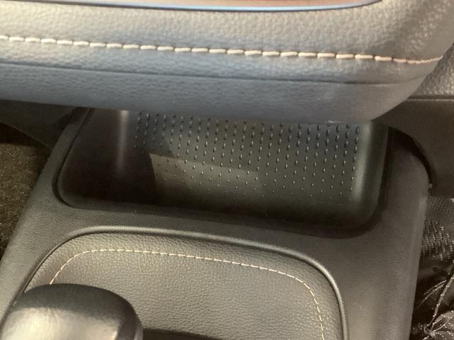 ���Ǝ҂ɂē��O���̃N���[�j���O�����{���Ă���܂��I