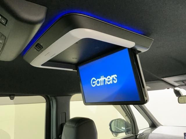 �㕔���ȂɃ��A���j�^�[������܂��B