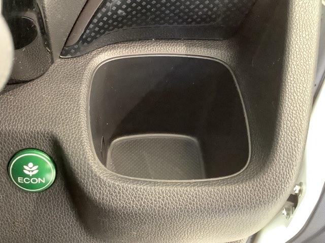 Ｎ－ＷＧＮカスタム ＧＳＳパッケージ　あんしんＰＫＧ　１年保証　ワンオ－ナ－　ナビＶＸＭ－１７４ＶＦｉ　ＴＶ　Ｒカメラ　ＢＴオ－ディオ　ＤＶＤ　ＥＴＣ　ＨＩＤ　ＶＳＡ　クルコン　アルミ　スマ－トキ－　スペアキ－　盗難防止装置　整備記録簿（28枚目）