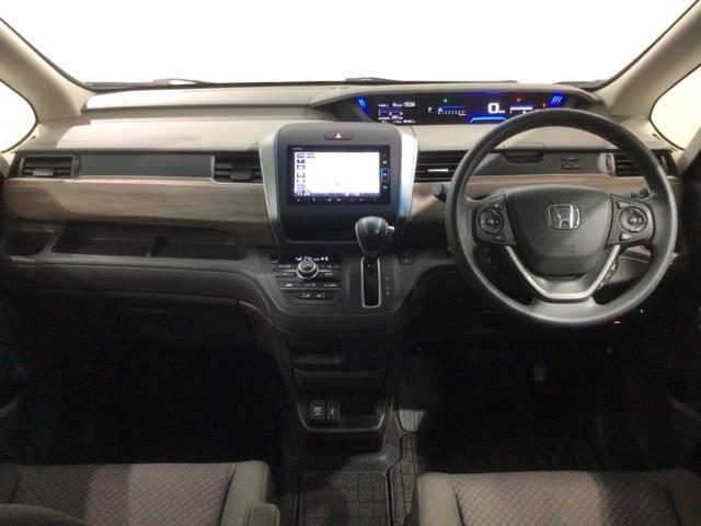 フリード Ｇ・ホンダセンシング　最長５年保証　ワンオ－ナ－　ナビＶＸＭ－２１４ＶＦｉ　ＴＶ　Ｒカメラ　ＣＤ録音　ＢＴオ－ディオ　ＤＶＤ　ＥＴＣ　ＬＥＤライト　両側電動ドア　ＶＳＡ　シ－トヒ－タ－　クルコン　スマ－トキ－　盗難防止装置（9枚目）