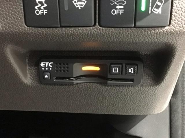 フリード Ｇ・ホンダセンシング　最長５年保証　ワンオ－ナ－　ナビＶＸＭ－２１４ＶＦｉ　ＴＶ　Ｒカメラ　ＣＤ録音　ＢＴオ－ディオ　ＤＶＤ　ＥＴＣ　ＬＥＤライト　両側電動ドア　ＶＳＡ　シ－トヒ－タ－　クルコン　スマ－トキ－　盗難防止装置（11枚目）