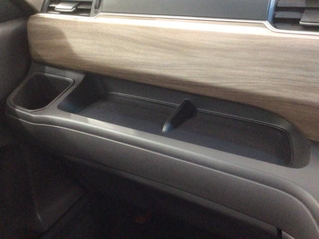 フリード Ｇ・ホンダセンシング　最長５年保証　ワンオ－ナ－　ナビＶＸＭ－２１４ＶＦｉ　ＴＶ　Ｒカメラ　ＣＤ録音　ＢＴオ－ディオ　ＤＶＤ　ＥＴＣ　ＬＥＤライト　両側電動ドア　ＶＳＡ　シ－トヒ－タ－　クルコン　スマ－トキ－　盗難防止装置（25枚目）