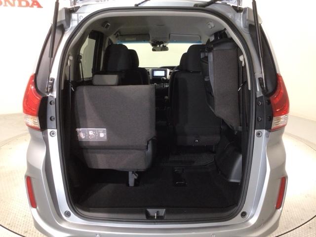 フリード Ｇ・ホンダセンシング　最長５年保証　ワンオ－ナ－　ナビＶＸＭ－２１４ＶＦｉ　ＴＶ　Ｒカメラ　ＣＤ録音　ＢＴオ－ディオ　ＤＶＤ　ＥＴＣ　ＬＥＤライト　両側電動ドア　ＶＳＡ　シ－トヒ－タ－　クルコン　スマ－トキ－　盗難防止装置（32枚目）