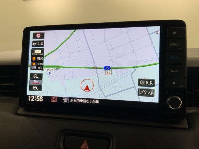 ヴェゼル ｅ：ＨＥＶＺ　Ｈ　ＳＥＮＳＩＮＧ　最長５年保証　ワンオ－ナ－　ナビＶＸＵ－２１５ＶＺｉ　ＴＶ　Ｒカメラ　ＣＤ録音　ＢＴオ－ディオＤＶＤ　ＥＴＣ　ＬＥＤライト　ＶＳＡ　シ－トヒ－タ－　アルミ　スマ－トキ－　スペアキ－（6枚目）