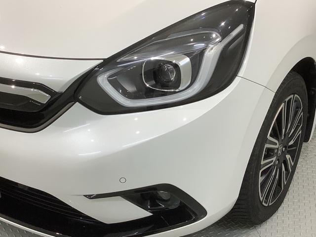 フィット ｅ：ＨＥＶリュクス　Ｈ　ＳＥＮＳＩＮＧ　最長５年保証　ワンオ－ナ－　ナビＶＸＵ－２０５ＦＴｉ　ＴＶ　Ｒカメラ　ＣＤ録音　ＢＴオ－ディオ　ＤＶＤ　ＥＴＣ　ＬＥＤライト　ＶＳＡ　シ－トヒ－タ－　クルコン　アルミ　スマ－トキ－（8枚目）