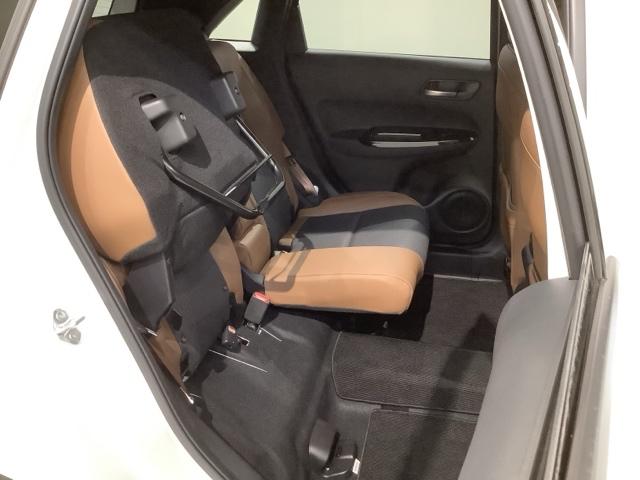 フィット ｅ：ＨＥＶリュクス　Ｈ　ＳＥＮＳＩＮＧ　最長５年保証　ワンオ－ナ－　ナビＶＸＵ－２０５ＦＴｉ　ＴＶ　Ｒカメラ　ＣＤ録音　ＢＴオ－ディオ　ＤＶＤ　ＥＴＣ　ＬＥＤライト　ＶＳＡ　シ－トヒ－タ－　クルコン　アルミ　スマ－トキ－（34枚目）