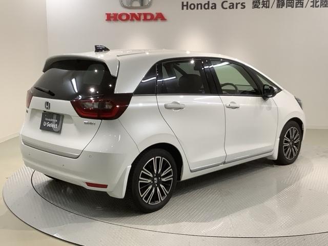 フィット ｅ：ＨＥＶリュクス　Ｈ　ＳＥＮＳＩＮＧ　最長５年保証　ワンオ－ナ－　ナビＶＸＵ－２０５ＦＴｉ　ＴＶ　Ｒカメラ　ＣＤ録音　ＢＴオ－ディオ　ＤＶＤ　ＥＴＣ　ＬＥＤライト　ＶＳＡ　シ－トヒ－タ－　クルコン　アルミ　スマ－トキ－（50枚目）