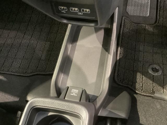 Ｎ－ＯＮＥ プレミアムツアラー　Ｈ　ＳＥＮＳＩＮＧ　新車保証　試乗車　ワンオ－ナ－　ナビＶＸＭ－２４５ＺＦＥｉ　ＴＶ　Ｒカメラ　ＢＴオ－ディオ　シ－トヒ－タ－　ＥＴＣ　ＬＥＤライト　ＶＳＡ　クルコン　アルミ　スマ－トキ－　整備記録簿（28枚目）