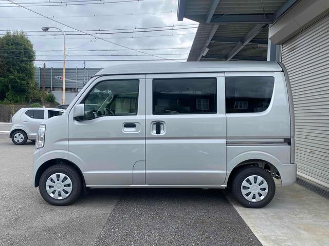 ミニキャブバン G AT 衝突被害軽減システム クリアランスソナー TV 両側スライドドア アイドリングストップ 電動格納ミラー シートヒーター オートライト ESC エアコン パワーウィンドウ 運転席エアバッグ(18枚目)