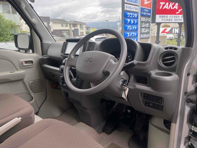 ミニキャブバン G AT 衝突被害軽減システム クリアランスソナー TV 両側スライドドア アイドリングストップ 電動格納ミラー シートヒーター オートライト ESC エアコン パワーウィンドウ 運転席エアバッグ(33枚目)