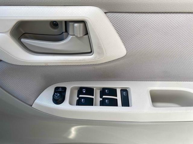 ムーヴ L SAIII タイヤ新品交換 ETC TV クリアランスソナー 衝突被害軽減システム オートマチックハイビーム キーレスエントリー アイドリングストップ 電動格納ミラー CVT 盗難防止システム ABS ESC(9枚目)