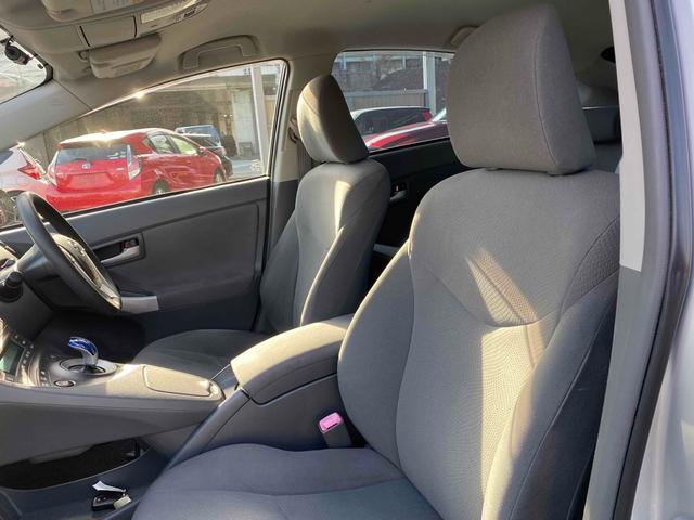 プリウス Sツーリングセレクション ドライブレコーダー ETC クリアランスソナー バックカメラ TV アルミホイール オートライト LEDヘッドランプ ヘッドライトウォッシャー CVT スマートキー 電動格納ミラー 盗難防止システム(27枚目)