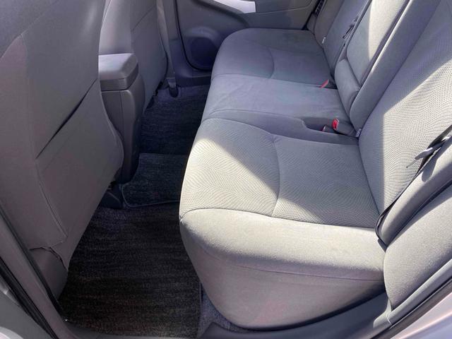 プリウス Sツーリングセレクション ドライブレコーダー ETC クリアランスソナー バックカメラ TV アルミホイール オートライト LEDヘッドランプ ヘッドライトウォッシャー CVT スマートキー 電動格納ミラー 盗難防止システム(30枚目)