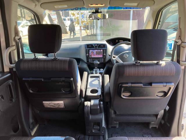 セレナ ハイウェイスター　Ｖセレクション＋セーフティ　ＳＨＶ　ＥＴＣ　バックカメラ　ナビ　ＴＶ　オートクルーズコントロール　レーンアシスト　衝突被害軽減システム　両側電動スライドドア　ＬＥＤヘッドランプ　スマートキー　アイドリングストップ　電動格納ミラー（39枚目）